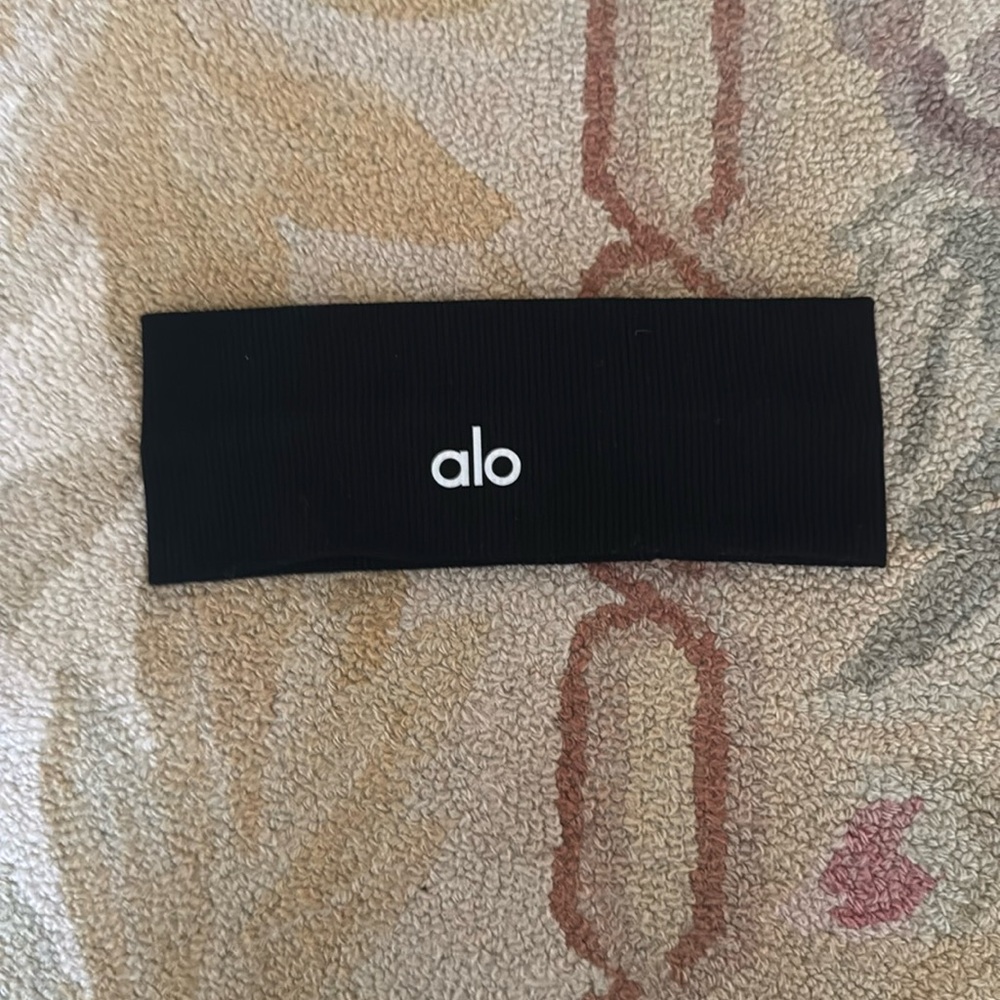 ALO Performance Conquer Headband
